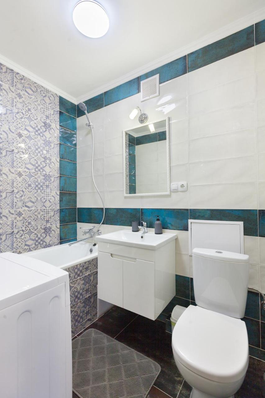 Leogrand Apartments On Svobody Lviv Buitenkant foto